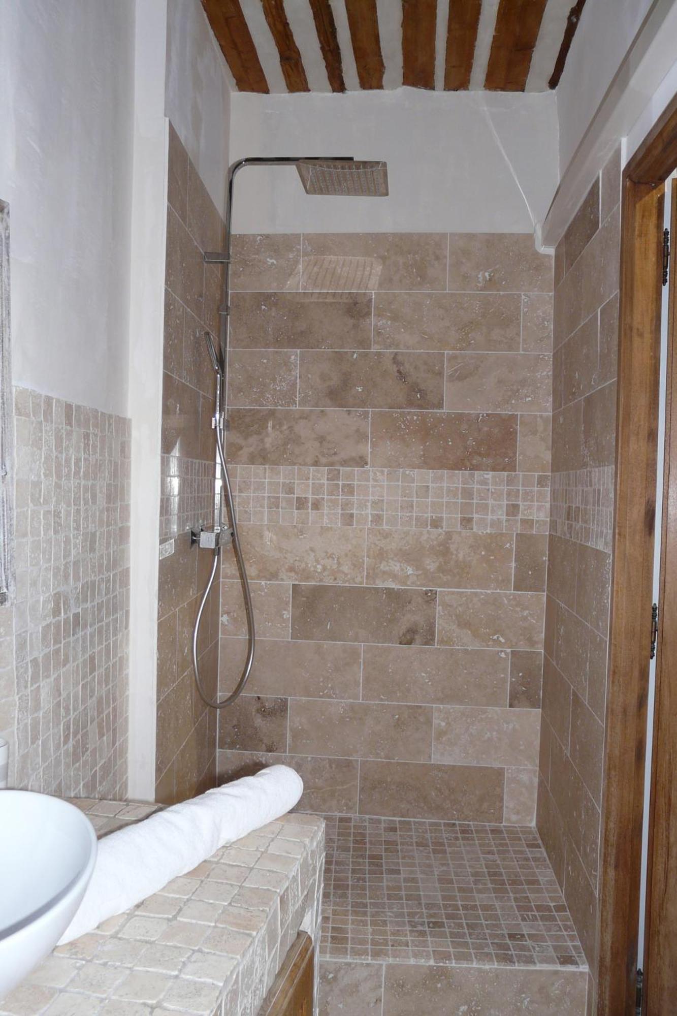 Duplex En Plein Centre Apartment ลีล-ซูร์-ลา-ซอร์ก ภายนอก รูปภาพ